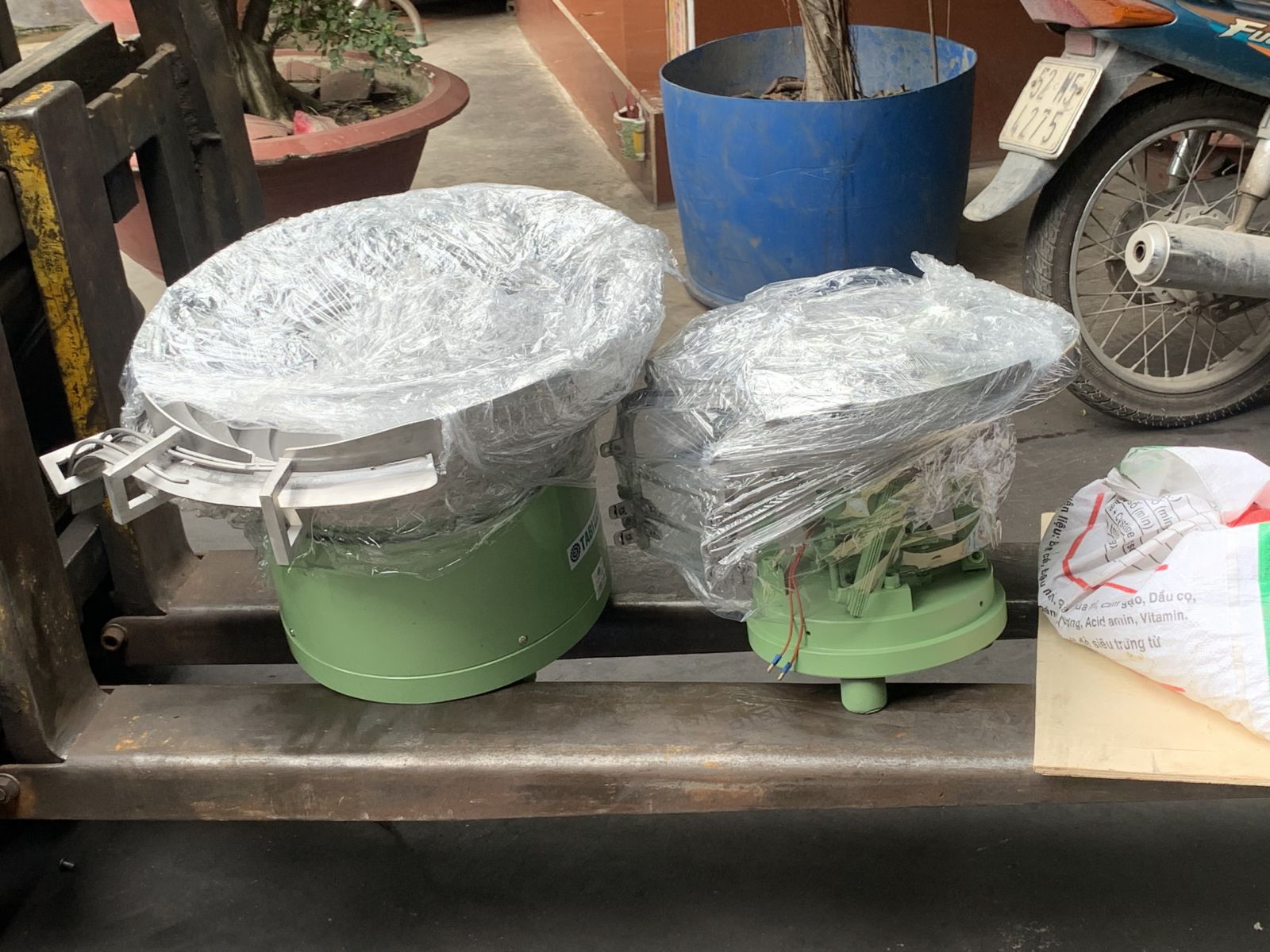 Công ty sản xuất phễu rung cấp phôi tại Bắc Ninh